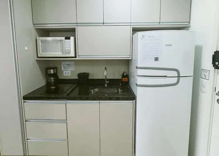 Apartamento Ao Lado Metro Saude, Proximo Sao Paulo Expo, Cetrus, Casv, Congonhas